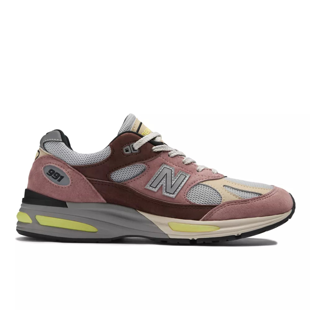 MADE in UK 991v2