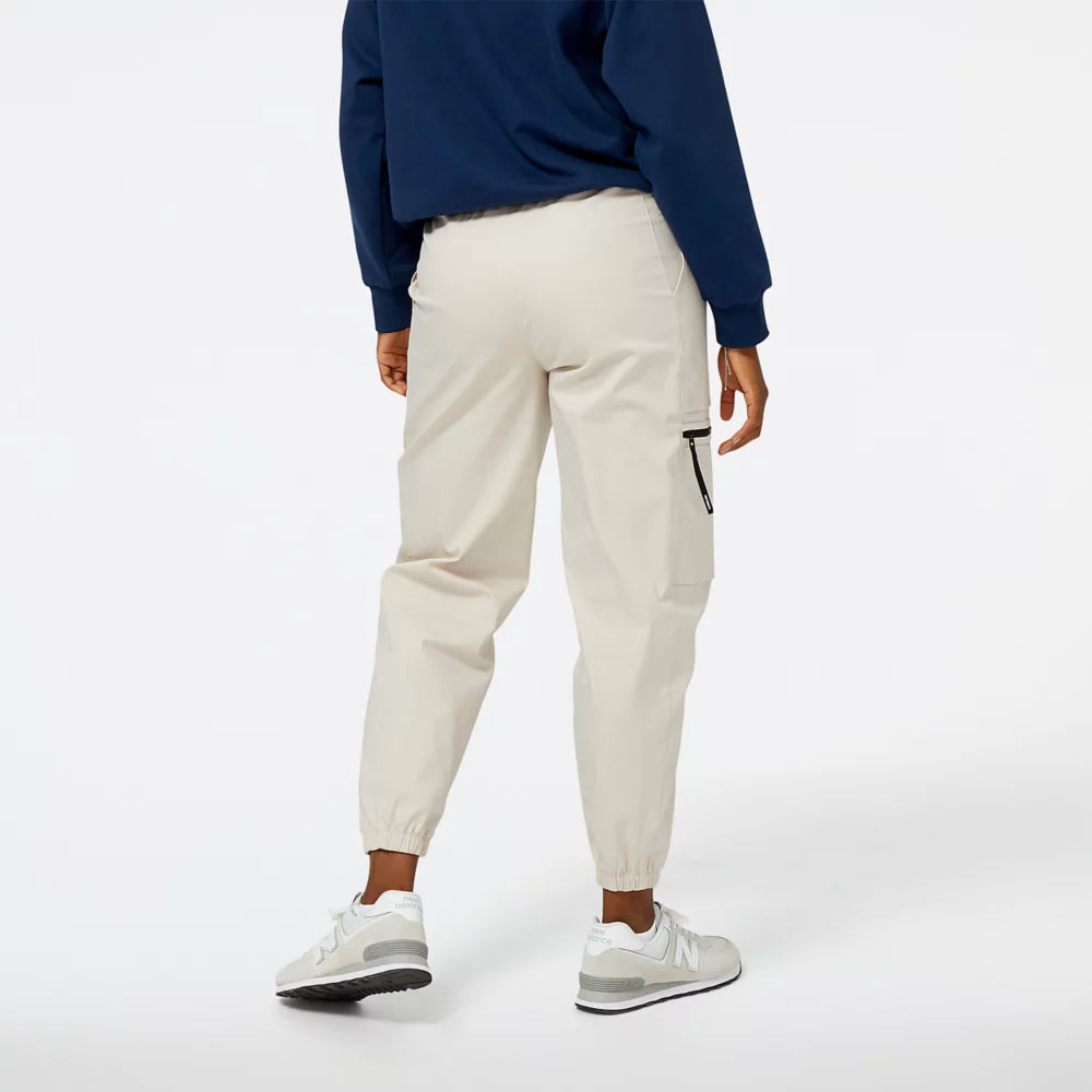 AT Woven Pant