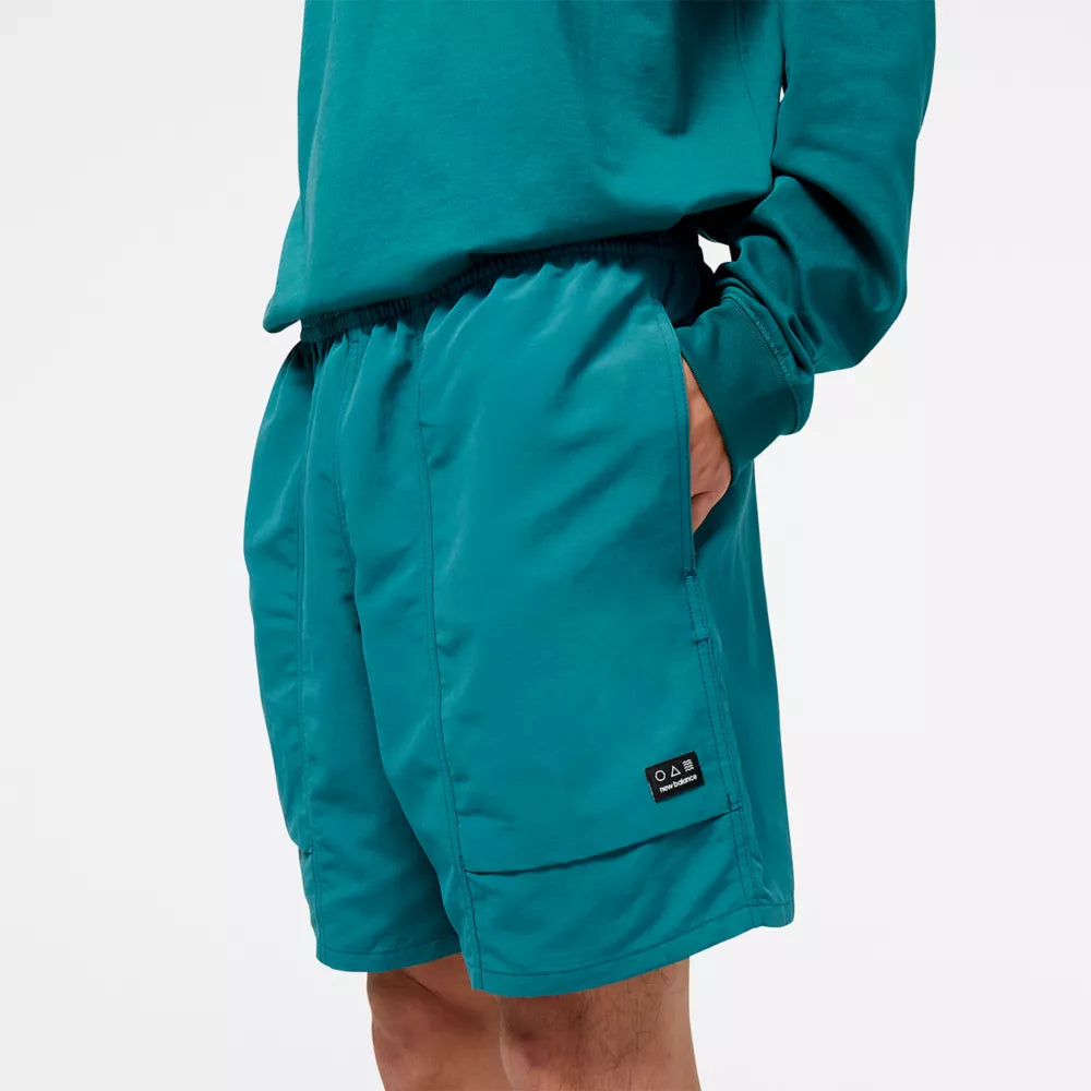 AT Woven Short