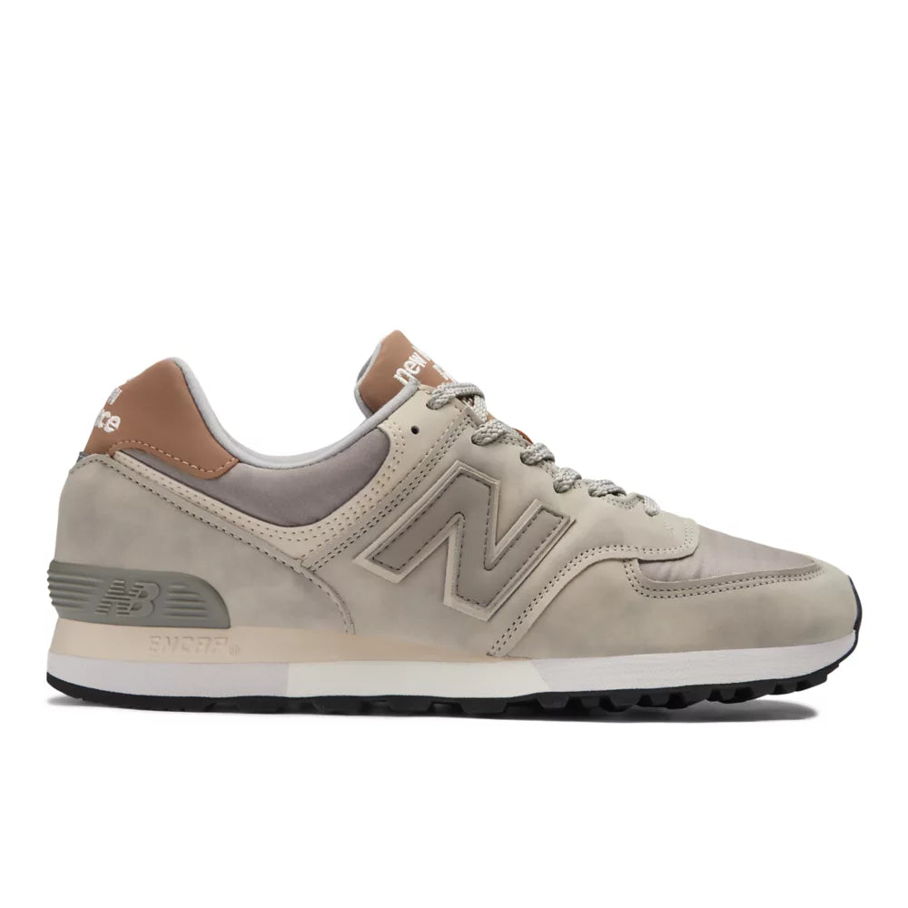MADE in UK 576 Nostalgic Sepia