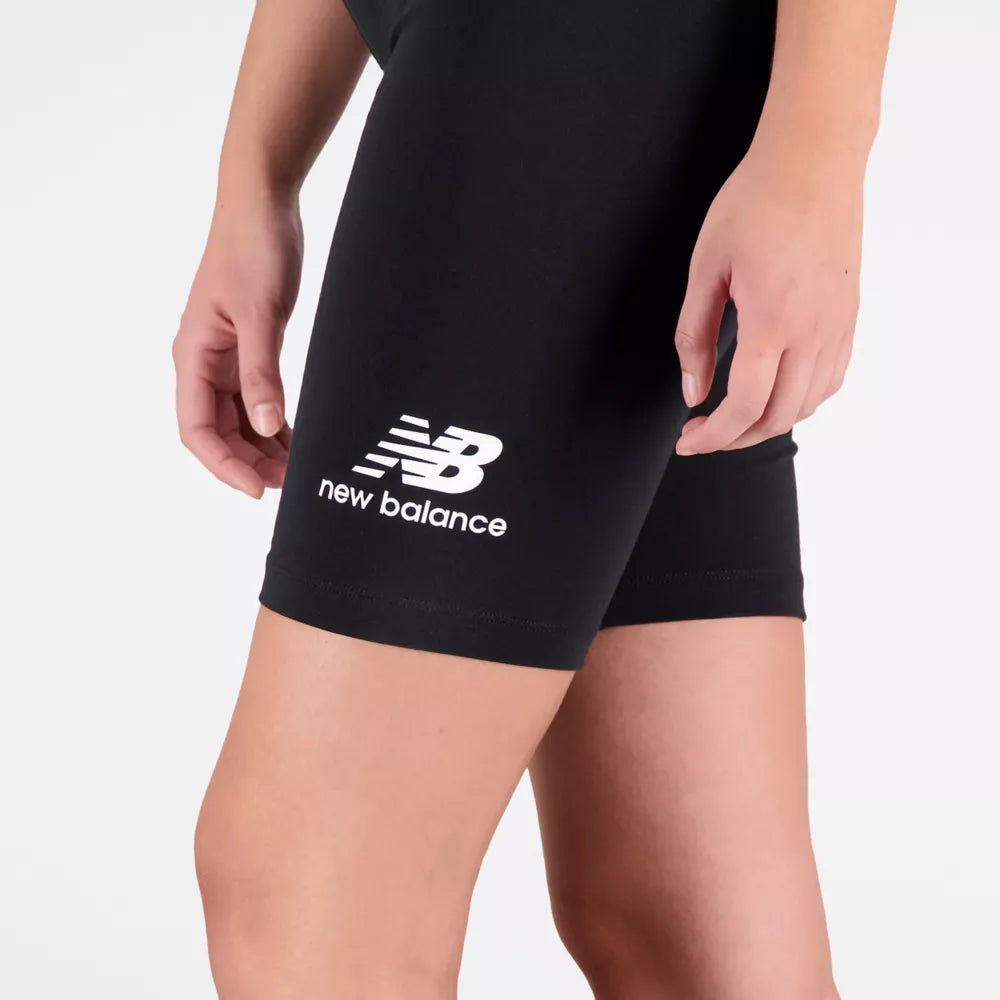 NB Essentials Stacked Fitted Short