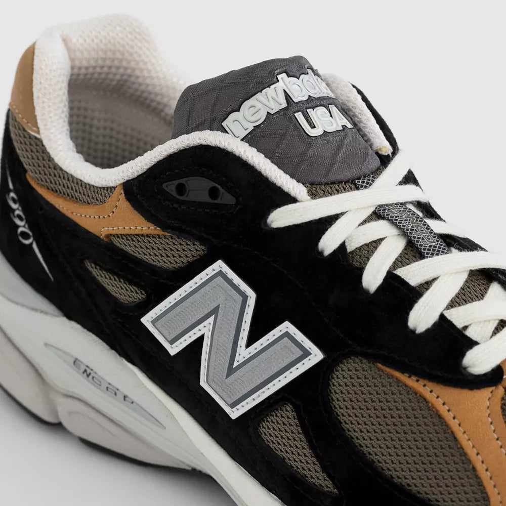 MADE in USA 990v3