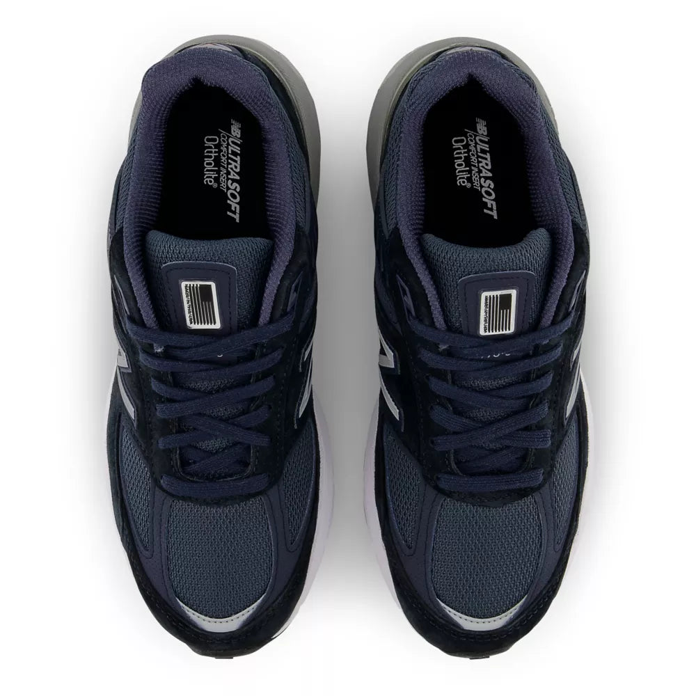 MADE in USA 990v5 Core