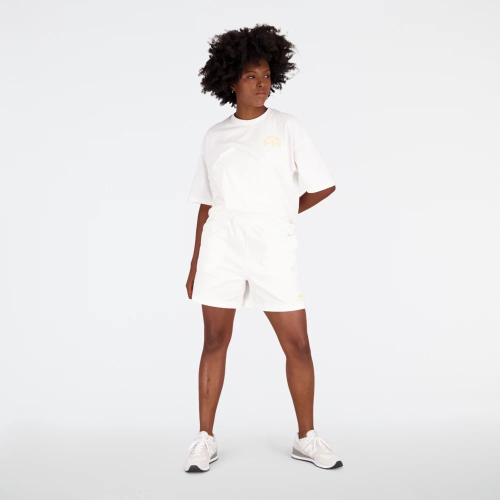 Essentials Bloomy Short