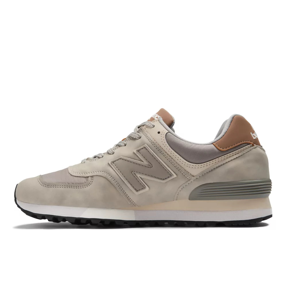MADE in UK 576 Nostalgic Sepia